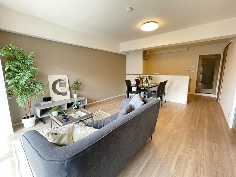 3LDK apartment in Yodogawa Ward, Osaka - Photo 1