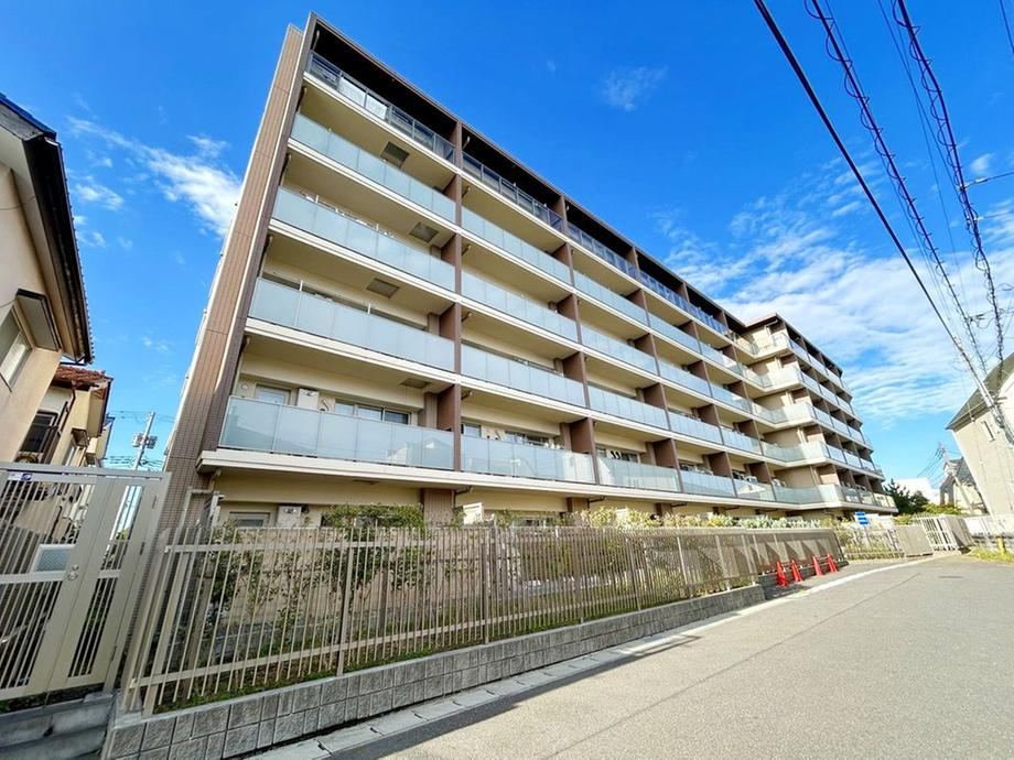 3LDK apartment in Matsudo, Chiba - Photo 1