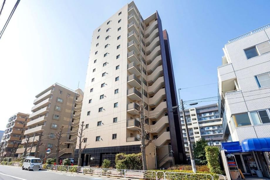 3LDK apartment in Koto Ward, Tokyo - Photo 1