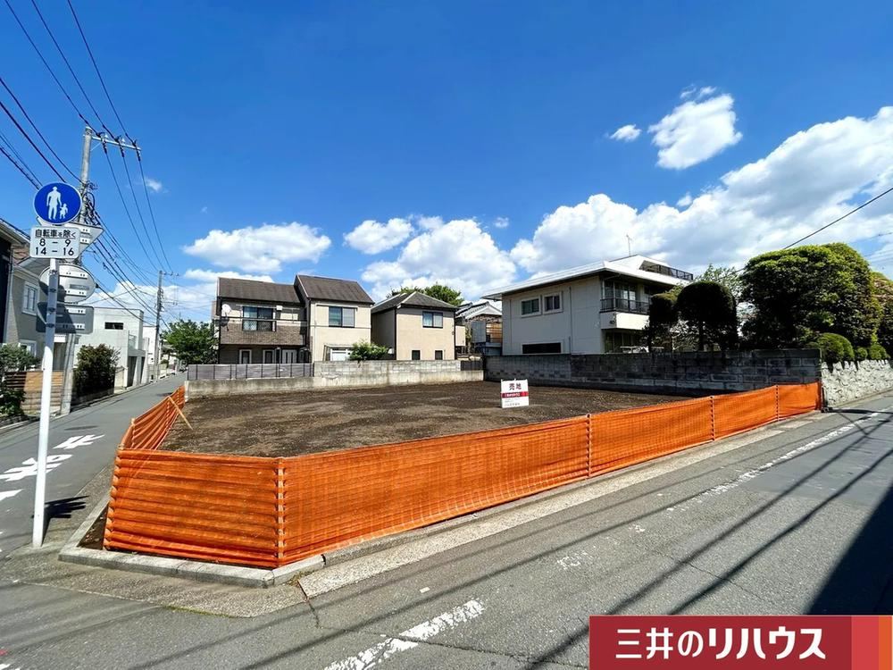 325 m² land in Musashino, Tokyo - Photo 1