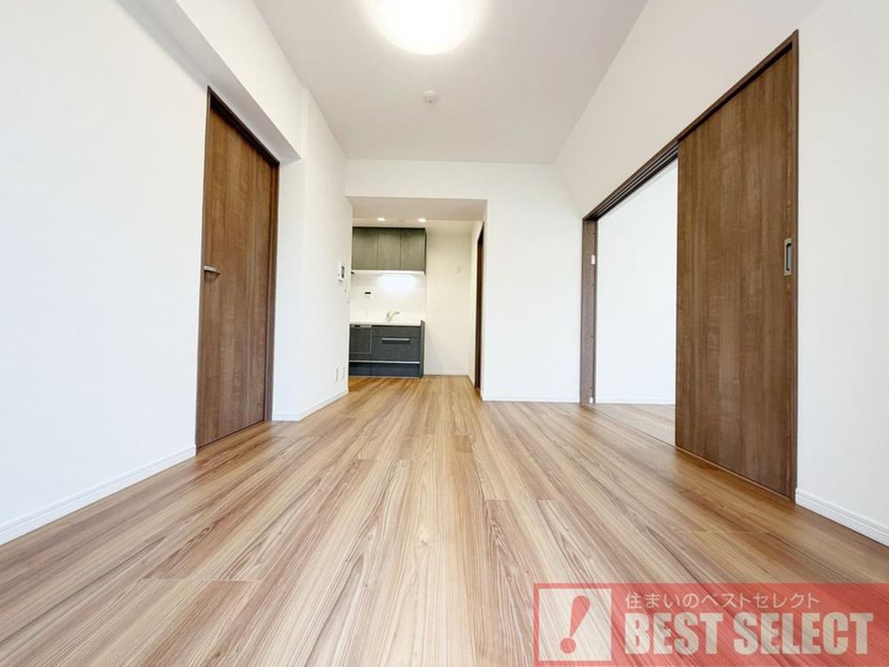 3LDK apartment in Nakano Ward, Tokyo - Photo 1