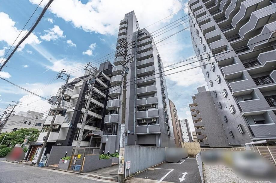 3LDK apartment in Naka Ward, Nagoya, Aichi - Photo 1