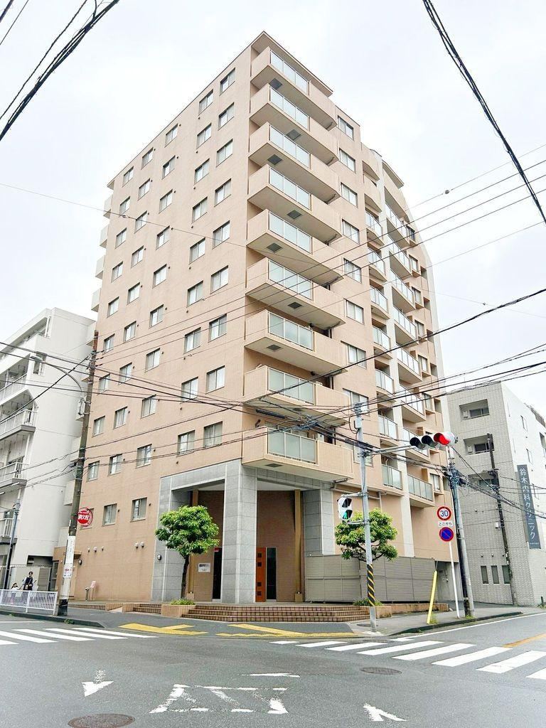2LDK apartment in Nishi Ward, Yokohama, Kanagawa - Photo 1