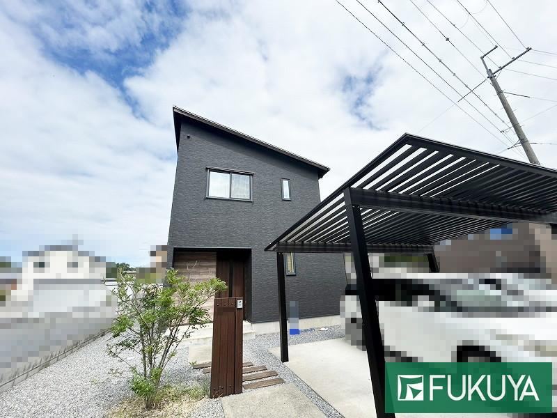 4LDK house in Higashiomi, Shiga - Photo 1
