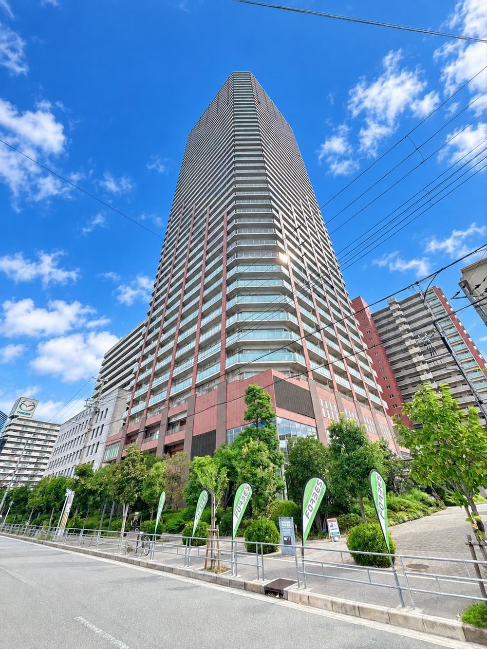 2LDK apartment in Nishi Ward, Osaka - Photo 1
