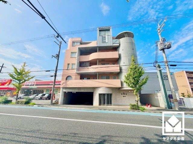 2LDK apartment in Amagasaki, Hyogo - Photo 1