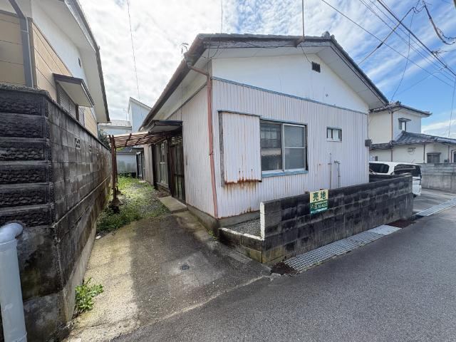 164 m² land in Iwaki, Fukushima - Photo 1