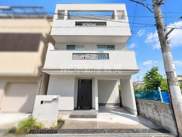 3LDK house in Ino Ward, Osaka - Photo 1