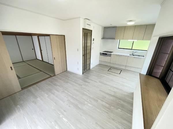 5LDK house in Saeki Ward, Hiroshima - Photo 1