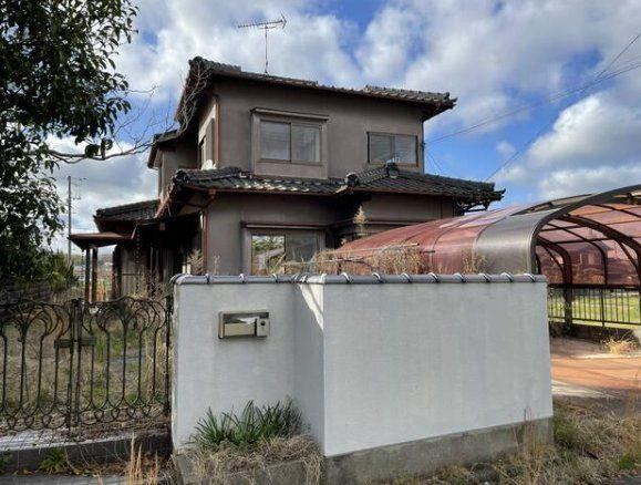 4LDK house in Ube, Yamaguchi - Photo 1