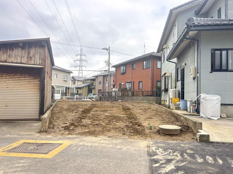 166 m² land in Kanazawa, Ishikawa - Photo 1