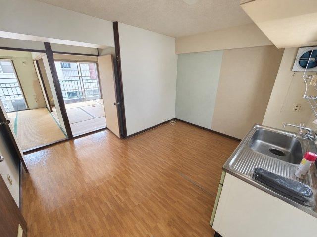 1DK apartment in Higashi Ward, Hiroshima - Photo 1