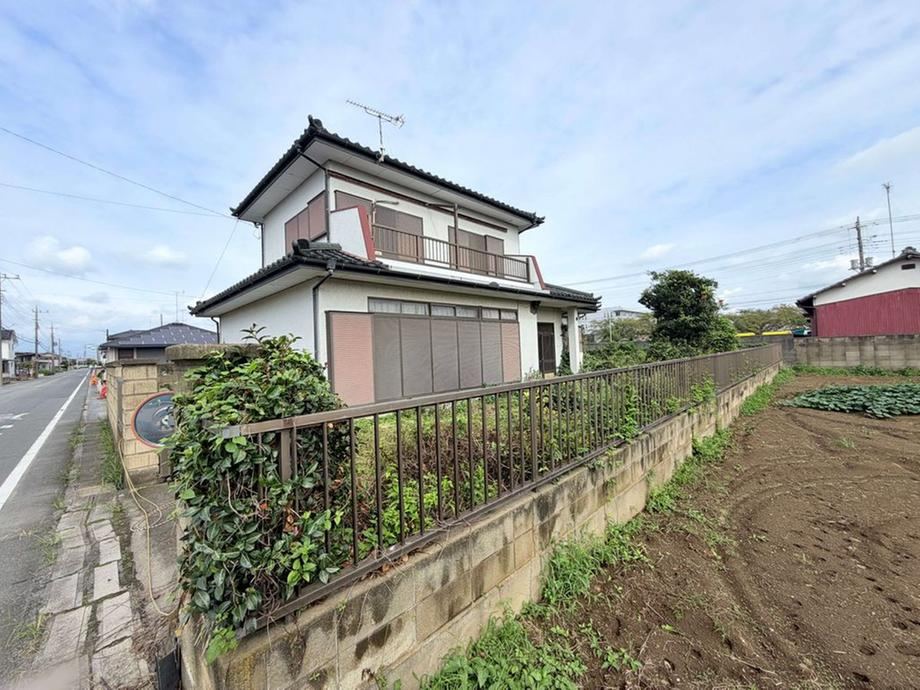 6DK house in Oizumi, Ora District, Gunma - Photo 1
