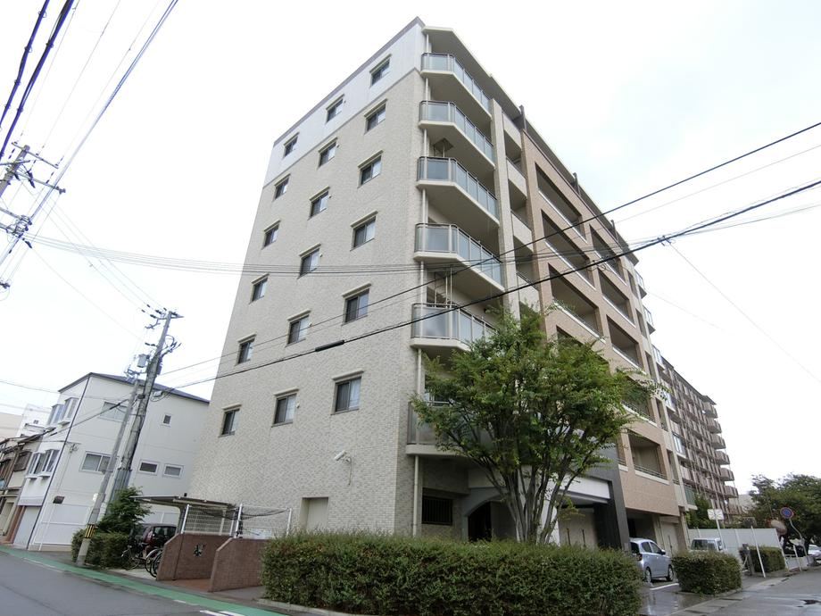 3LDK apartment in Hyogo Ward, Kobe, Hyogo - Photo 1