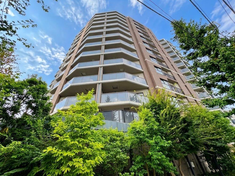 1LDK apartment in Shibuya Ward, Tokyo - Photo 1