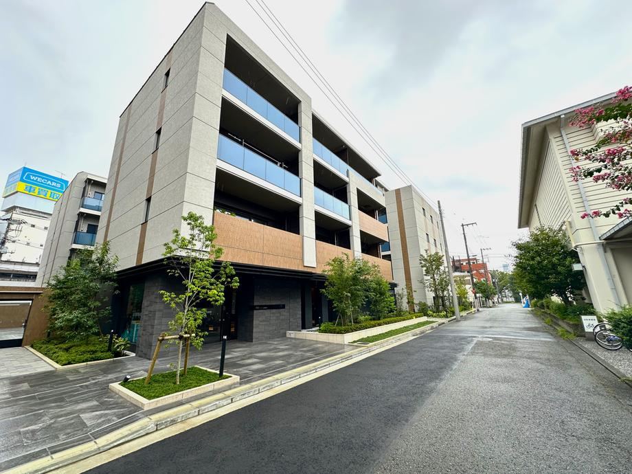 2LDK apartment in Kanagawa Ward, Yokohama, Kanagawa - Photo 1