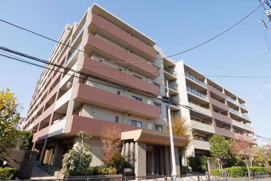 3LDK apartment in Katsushika Ward, Tokyo - Photo 1
