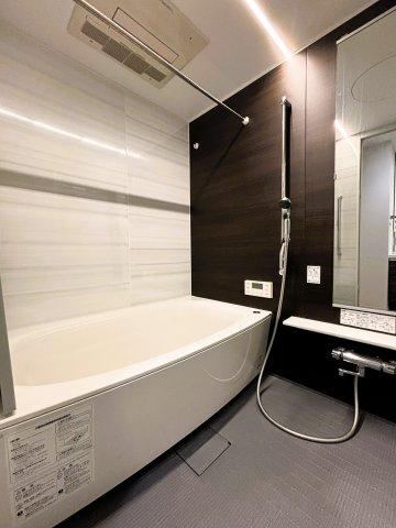 2LDK+S apartment in Chuo Ward, Kumamoto - Photo 1