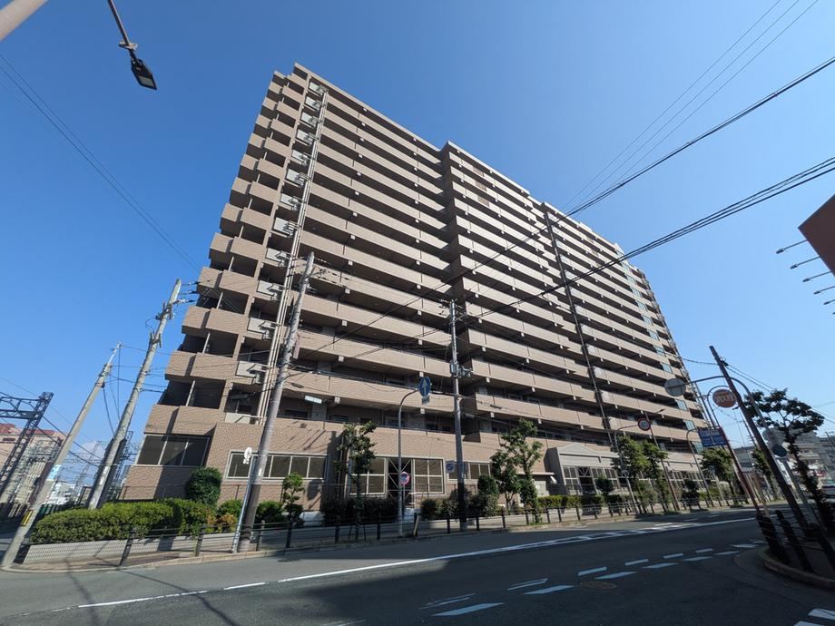 3LDK apartment in Kita Ward, Sakai, Osaka - Photo 1