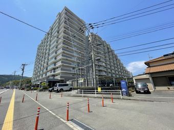 3LDK apartment in Nakagawa
