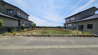 plot of land in Shimoniikawa District