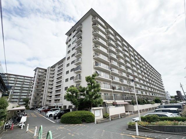 2LDK+S apartment in Ibaraki, Osaka - Photo 1
