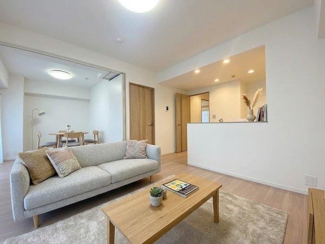 3LDK apartment in Warabi, Saitama - Photo 1