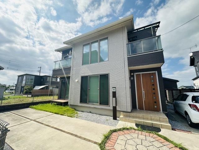4LDK house in Utsunomiya, Tochigi - Photo 1