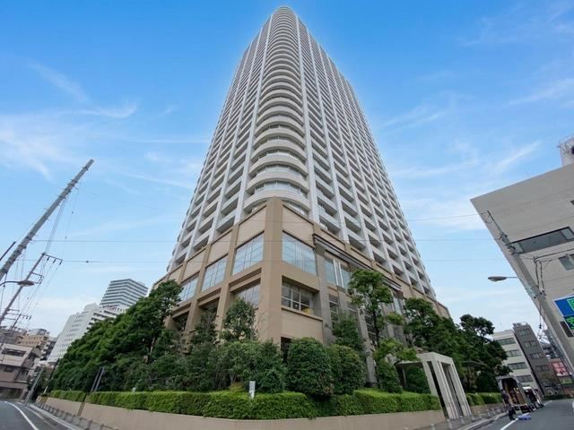 4LDK apartment in Toshima Ward, Tokyo - Photo 1