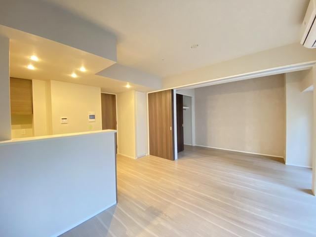 2LDK apartment in Kita Ward, Tokyo - Photo 1