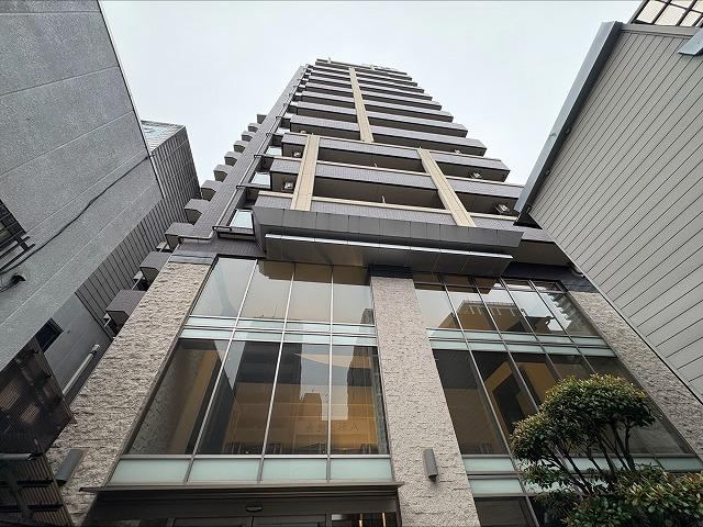 1DK apartment in Chuo Ward, Osaka - Photo 1