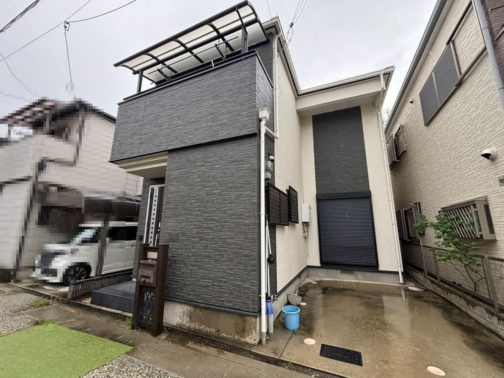 3LDK house in Sakai Ward, Sakai, Osaka - Photo 1