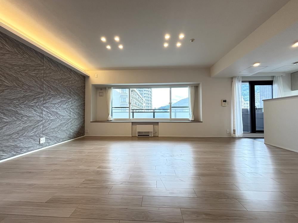 4LDK apartment in Chuo Ward, Sapporo, Hokkaido - Photo 1