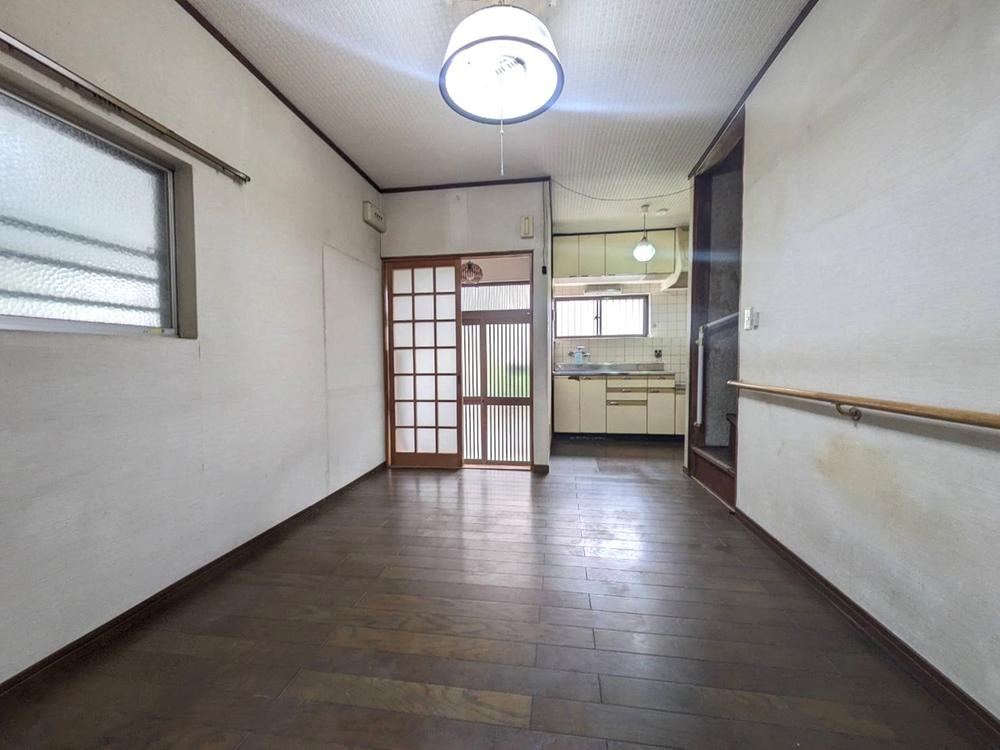 3DK house in Takarazuka, Hyogo - Photo 1