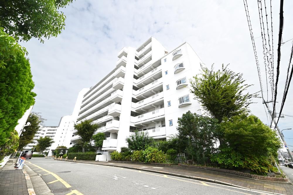 3LDK apartment in Mino, Osaka - Photo 1