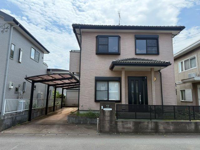 4LDK house in Moriya, Ibaraki - Photo 1