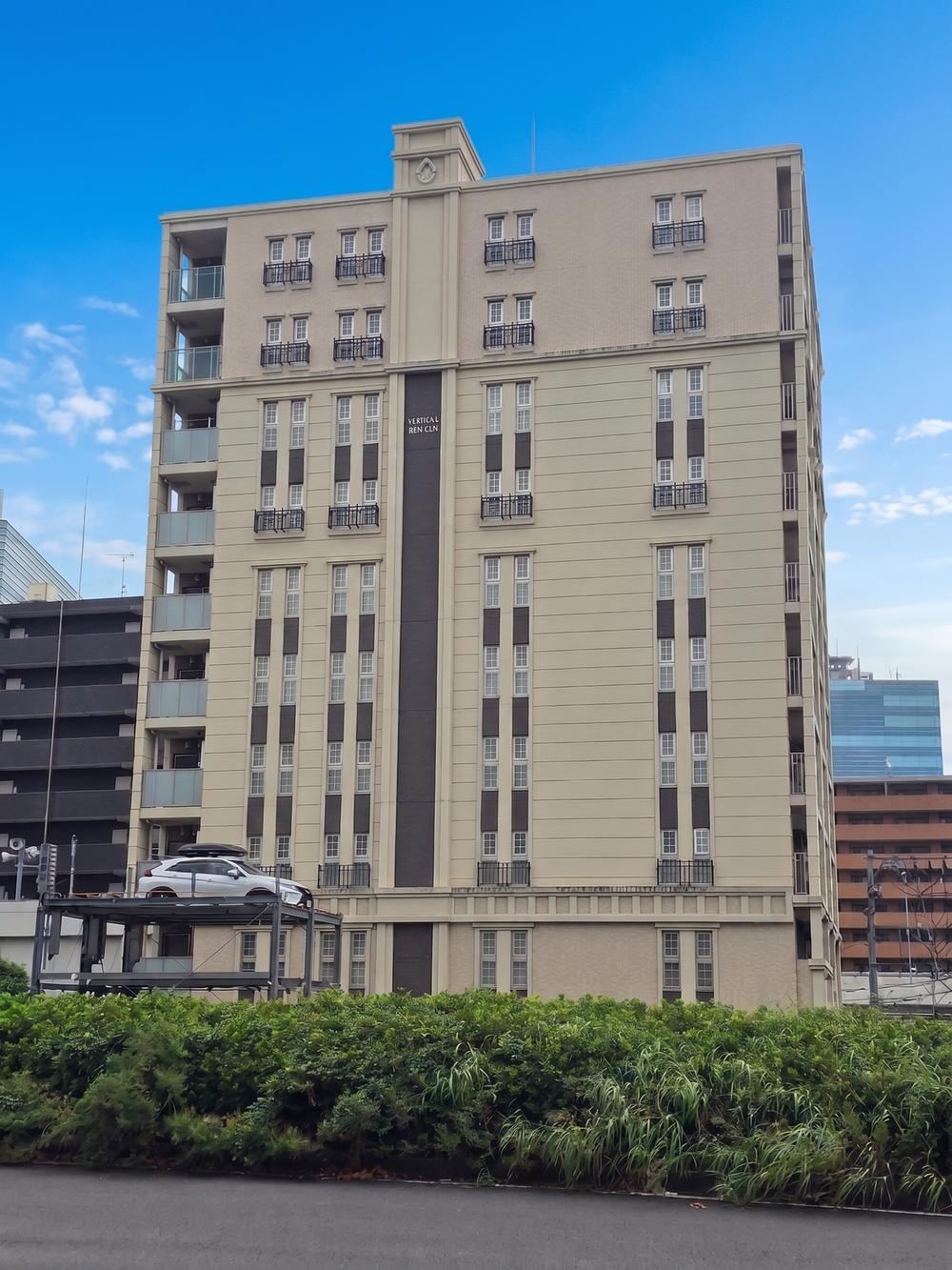 2LDK apartment in Kanagawa Ward, Yokohama, Kanagawa - Photo 1