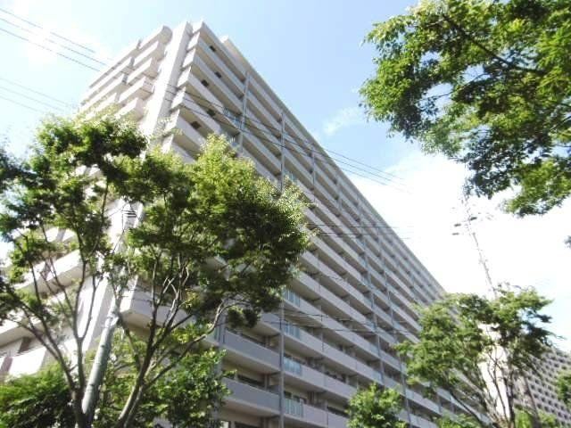 2LDK+S apartment in Tarumi Ward, Kobe, Hyogo - Photo 1