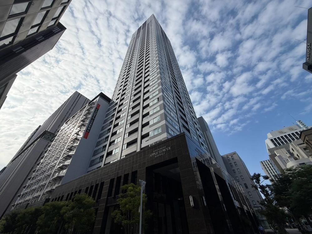 2LDK apartment in Chuo Ward, Osaka - Photo 1
