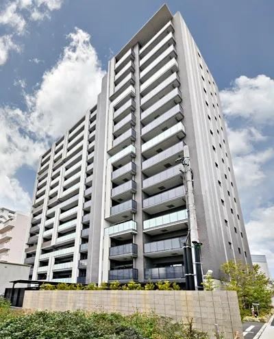 2LDK+S apartment in Naka Ward, Nagoya, Aichi - Photo 1