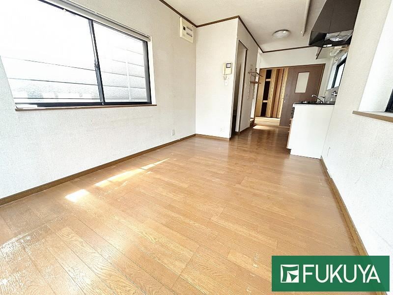 3DK house in Katano, Osaka - Photo 1