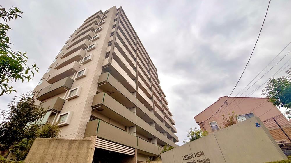 3LDK apartment in Asaka, Saitama - Photo 1