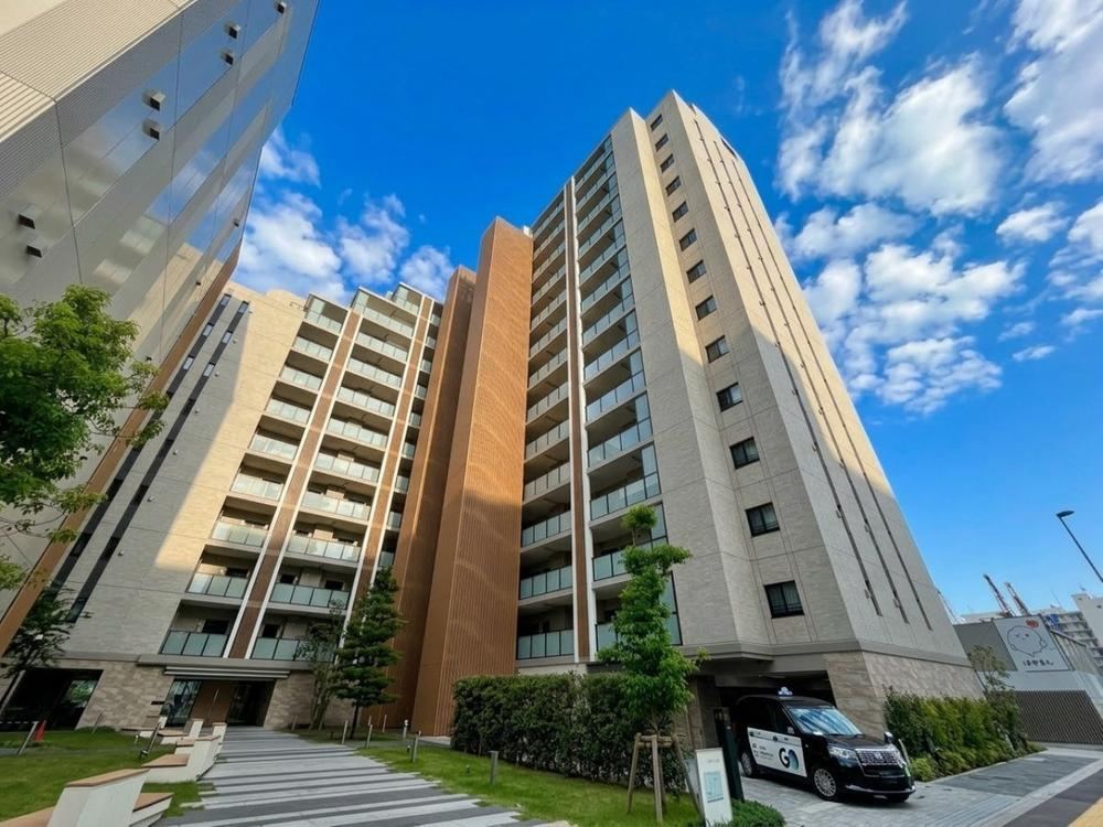 2LDK apartment in Shinagawa Ward, Tokyo - Photo 1