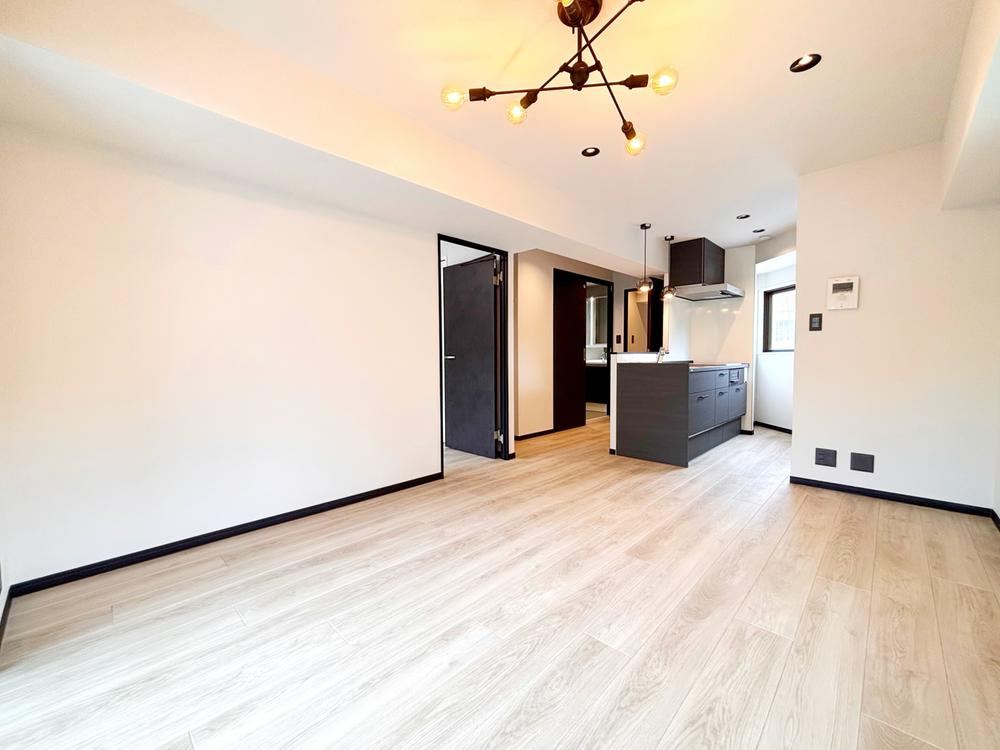 1LDK apartment in Shibuya Ward, Tokyo - Photo 1