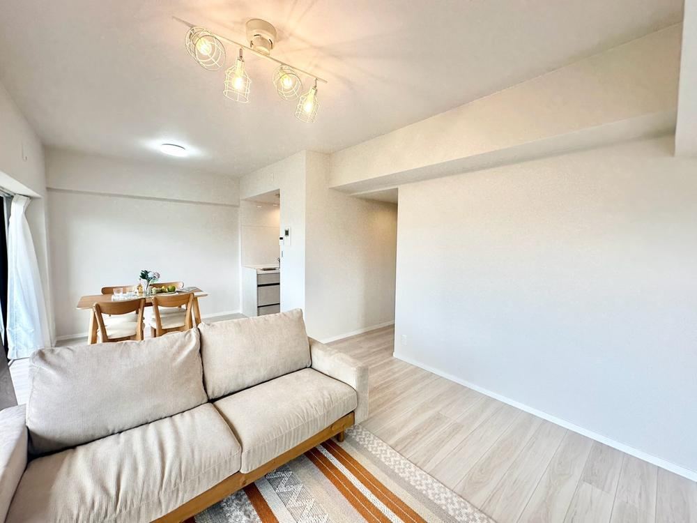 4LDK apartment in Minami Ward, Hiroshima - Photo 1