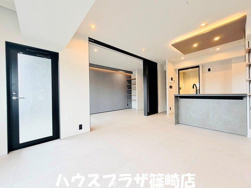 2LDK+S apartment in Edogawa Ward, Tokyo - Photo 1