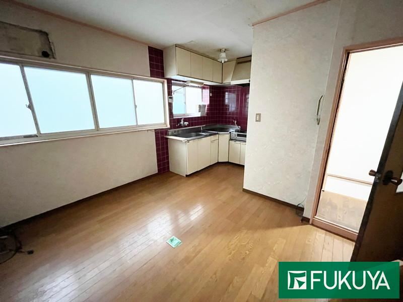 5DK house in Daito, Osaka - Photo 1