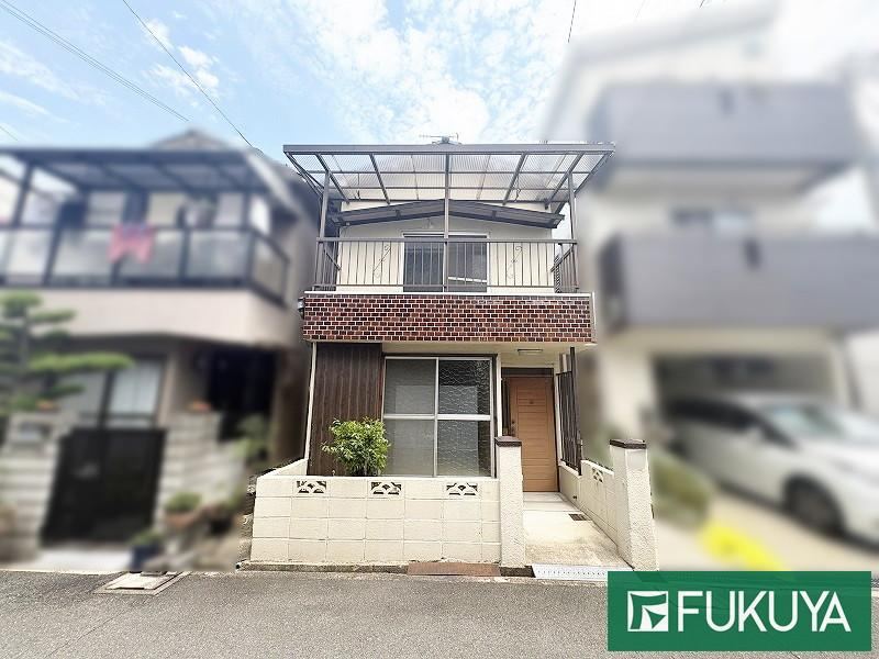3DK house in Shijonawate, Osaka - Photo 1