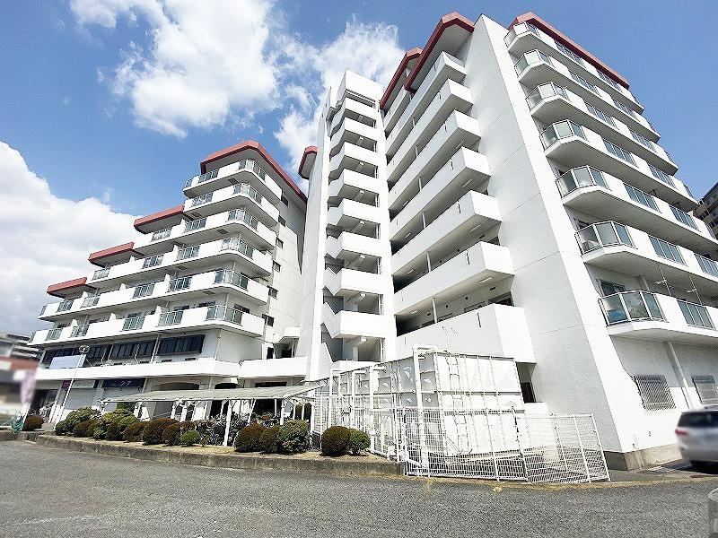3LDK apartment in Kakogawa, Hyogo - Photo 1