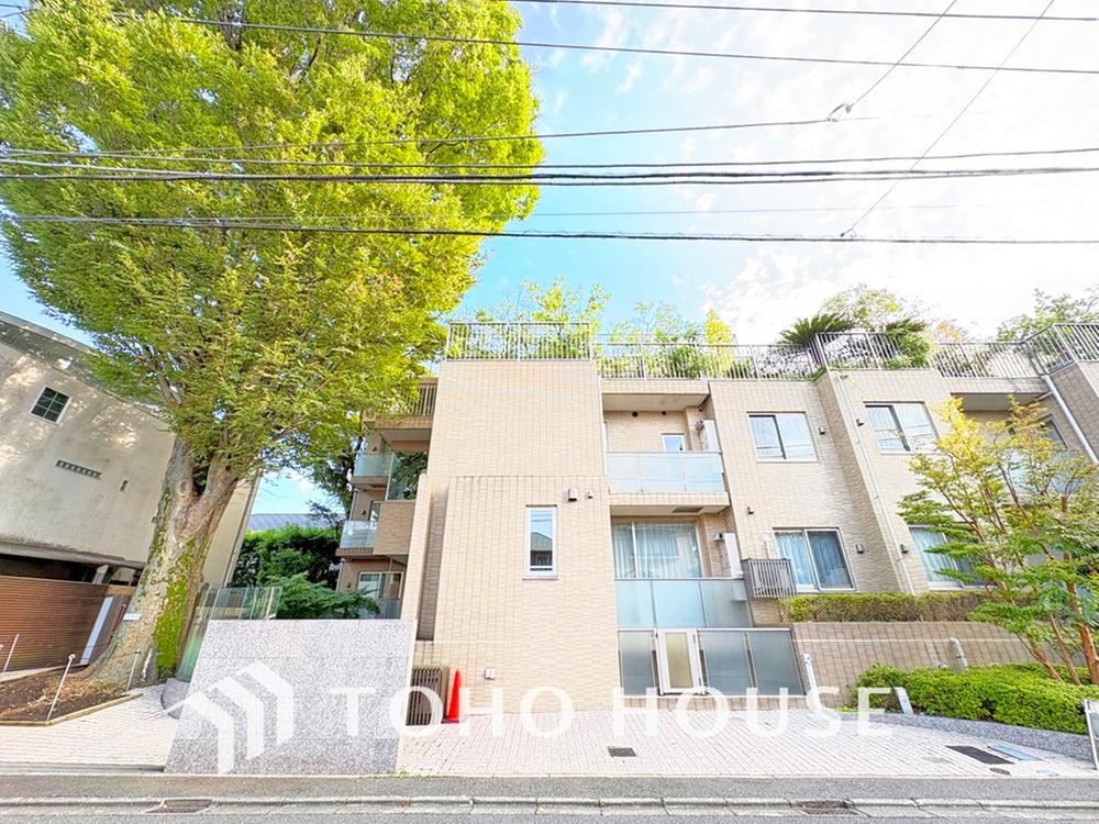 3LDK apartment in Setagaya Ward, Tokyo - Photo 1